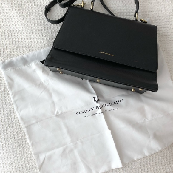 Tammy & Benjamin Alexa Bag - Picture 8 of 8